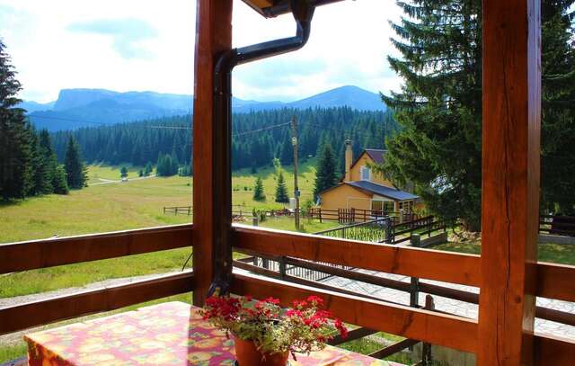 Лоджи Mountain Family House Zara Жабляк-7